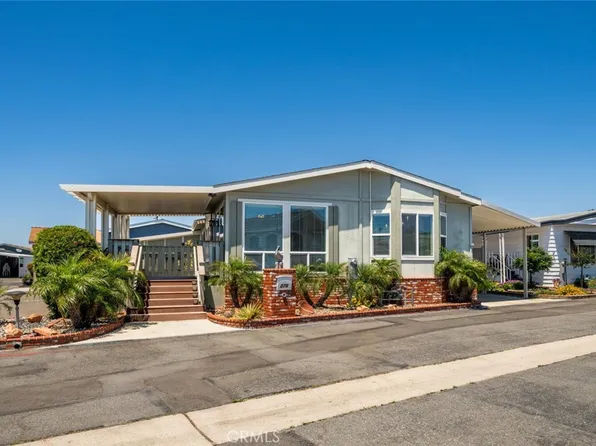 16222 Monterey Ln Space 276, Huntington Beach, CA 92649