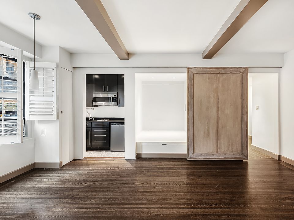 1st image of 339 E 58th St APT 3J