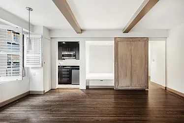 339 East 58th Street