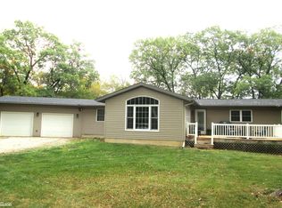1562 280th Ave, Fort Madison, IA 52627