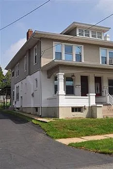 675 Union St photo 1