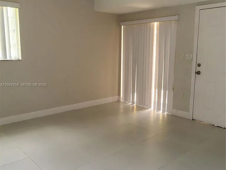 13894 SW 65th Ter #12 — Photo 5