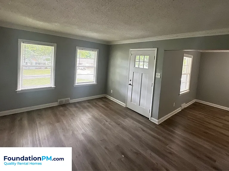 3076 Signal St — Photo 7