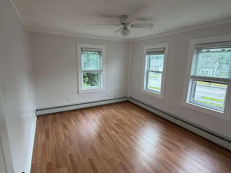 113 Main St #B — Photo 8