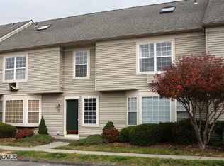62 Glen Ridge Ct, New Milford, CT 06776