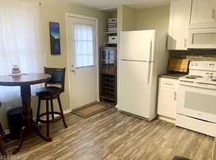 1908 Higby Dr, Stow, OH 44224