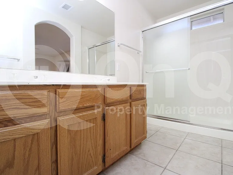 4522 E Muriel Dr — Photo 15