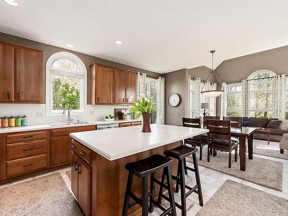 5th image of 7550 Heatherwood Ln