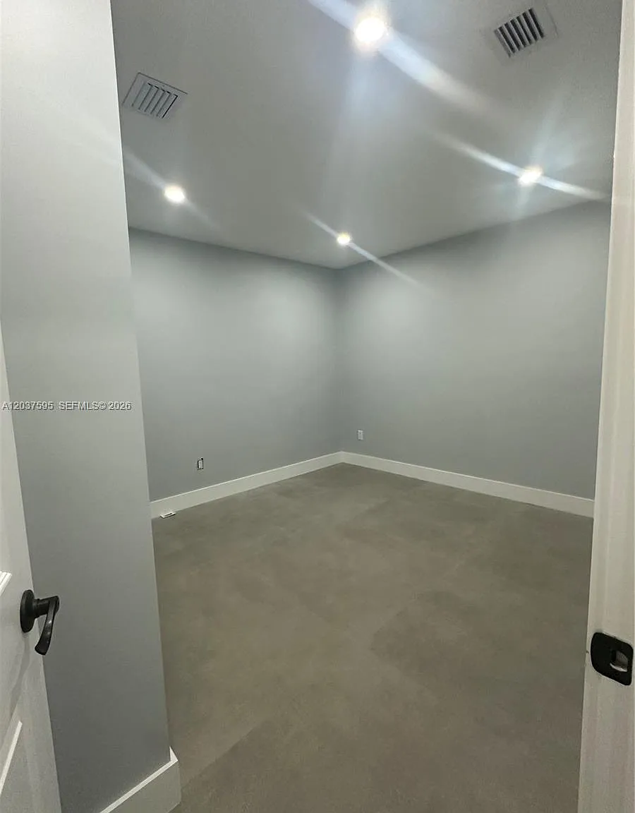 2 bed, 1.0 bath, $2,300 — Photo 1