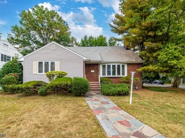 26 Brown Ter, Cranford Twp., NJ 07016