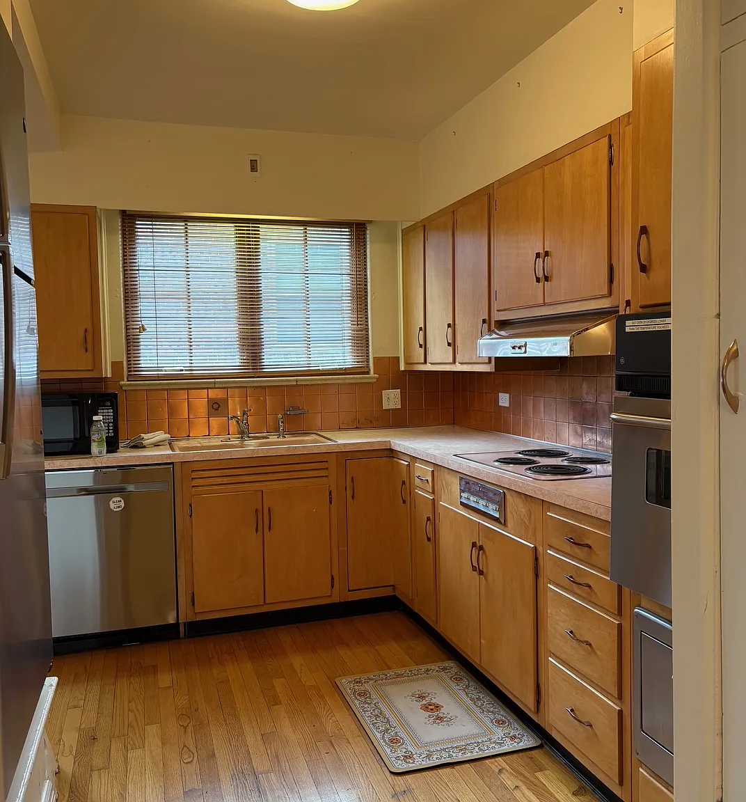 650 Cherry St — Photo 3