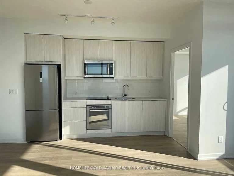 32 Forest Manor Rd #2310 — Photo 2