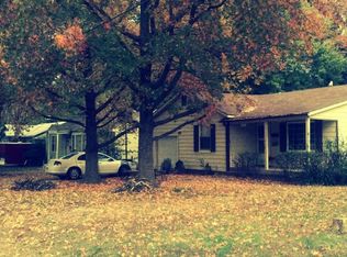 710 NW B St, Bentonville, AR 72712