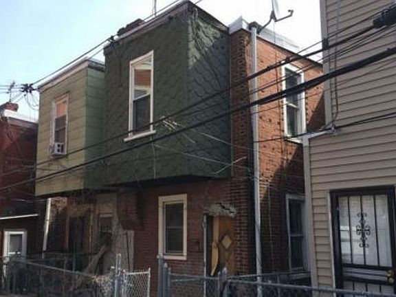 2nd image of 1119 Wagner Ave