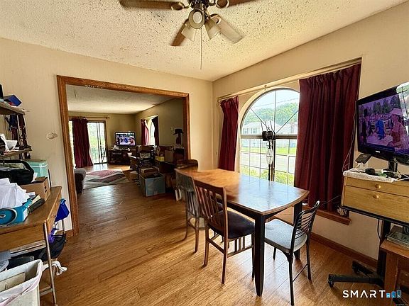 4th image of 817 Woodtick Road #A