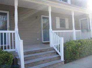 40 Cedar Rd, Amityville, NY 11701