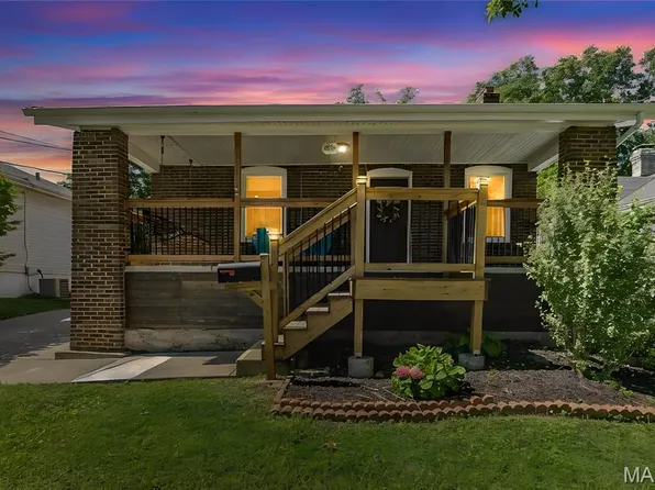 8928 Tudor Ave, Saint Louis, MO 63114