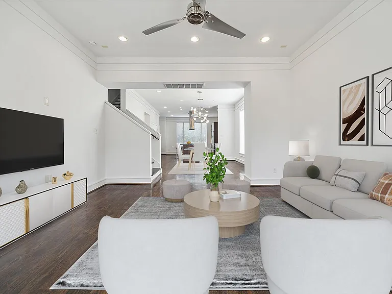 1012 Stanford St — Photo 11