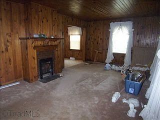 4th image of 3304 Bryson St