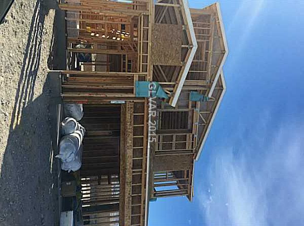1st image of 71 Berneri Dr