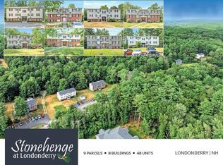 31 Stonehenge Rd, Londonderry, NH 03053