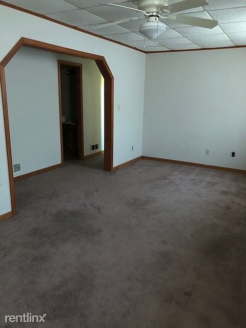 2nd image of 20 Garvey Ln