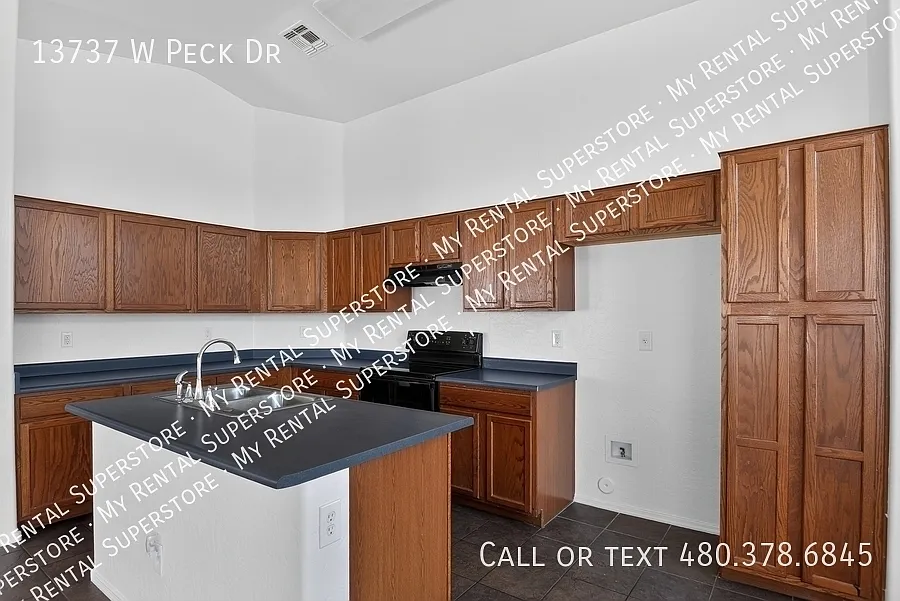 13737 W Peck Dr — Photo 4