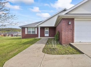 552 W Wilson St, Fayetteville, AR 72701