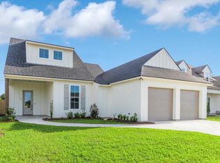 125 Sweet Ridge Way, Youngsville, LA 70592