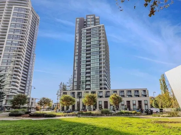 10333 133rd St #1505, Surrey, BC V3T 3Y9