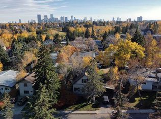 933 N 32nd Ave NW, Calgary, AB T2K0B1
