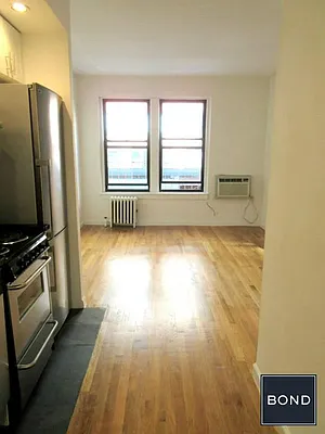 Rented by Bond New York | media 2