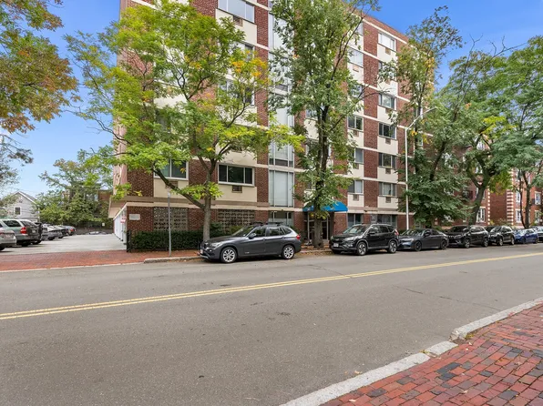 287 Harvard St APT 26, Cambridge, MA 02139