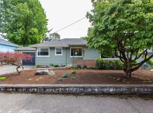 7308 SE Grant St, Portland, OR 97215