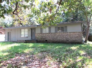 1304 Willow Dr, Columbia, MS 39429
