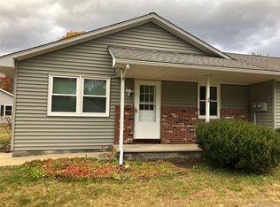 48 Jefferson Rd, Red Hook, NY 12571