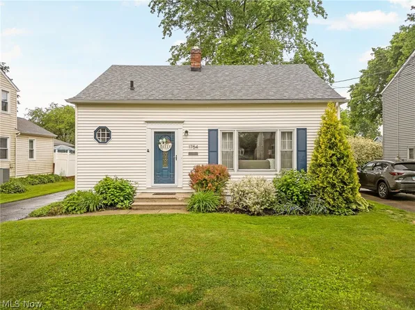 1754 Kingsley Ave, Akron, OH 44313