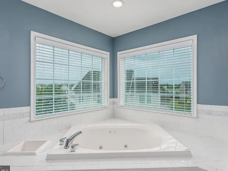 73 Anthony Taylor Way — Photo 34
