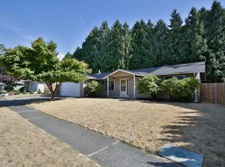10040 163rd Ave NE, Redmond, WA 98052