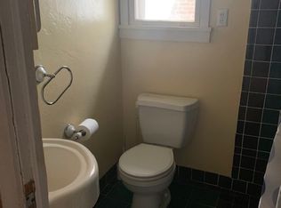 717 S 2nd St, Cottage Grove, OR 97424