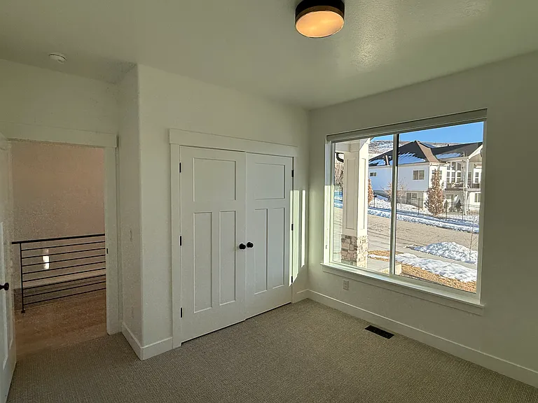 3142 W Harvard Dr — Photo 53