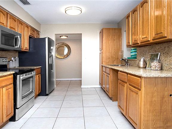 4th image of 6422 Eldorado Dr