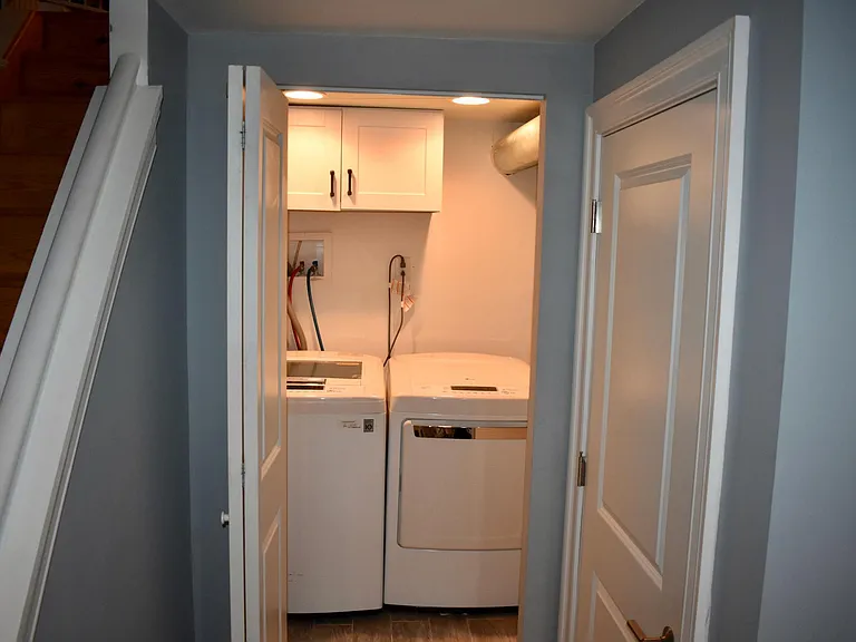 1169 S Clarion St — Photo 16