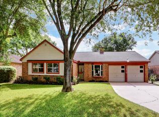 7410 Redding Rd, Houston, TX 77036