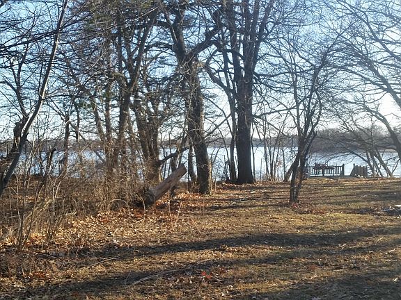 right on chain of lakes