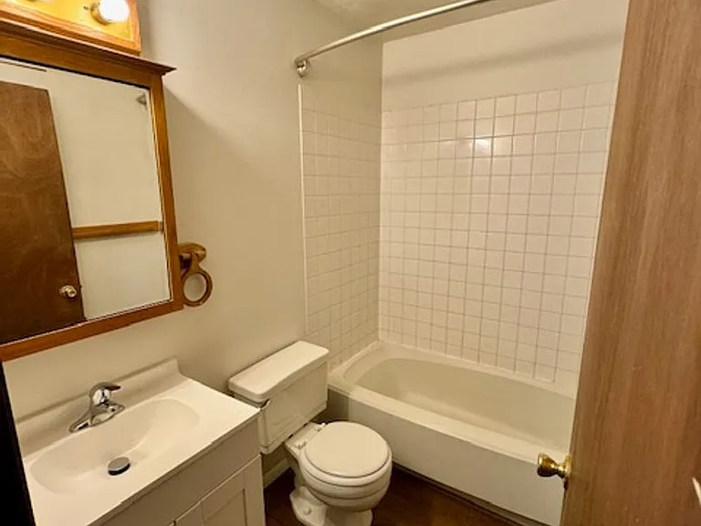 1605 W Koch St — Photo 27