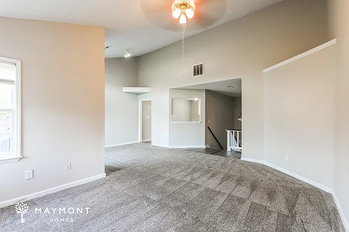 3 bed, 2.5 bath, 1792 sqft, $1,695 — Photo 4