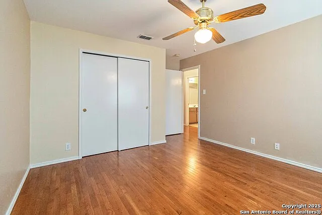 5207 Wood Glen Dr — Photo 36