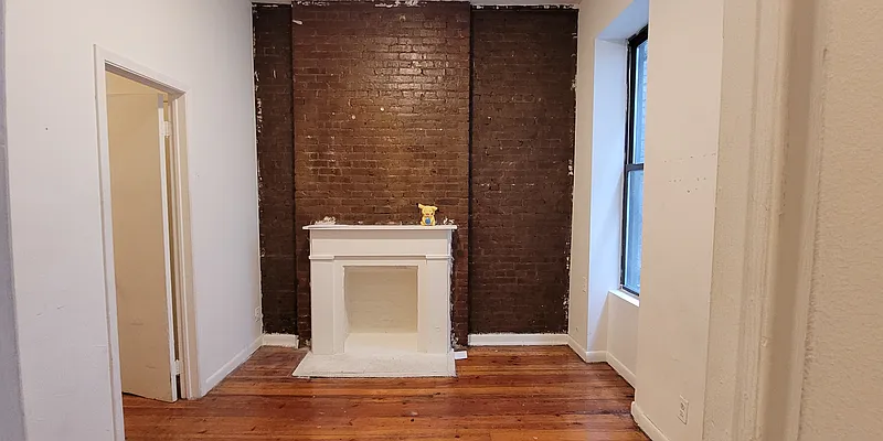 Rented by Corcoran | media 12