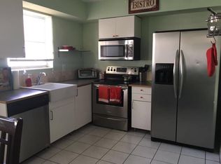 1104 N 17th Ct APT 104, Hollywood, FL 33020
